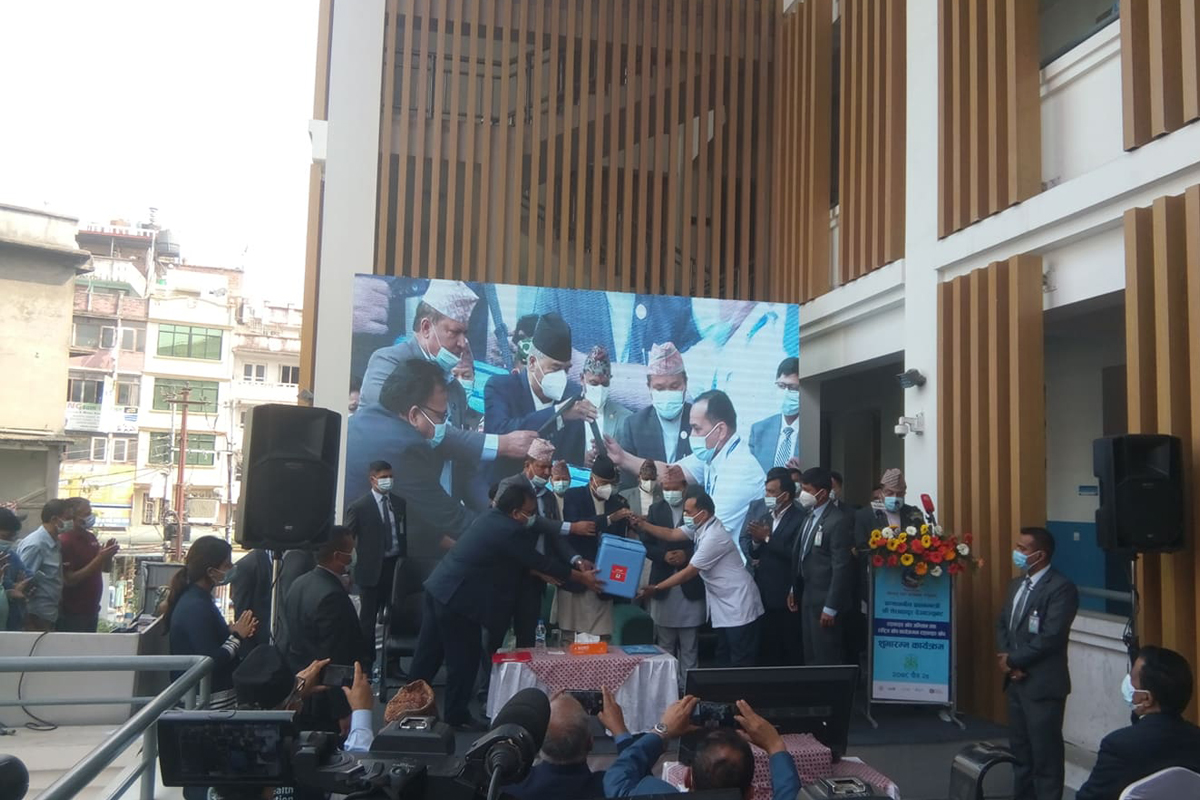 टाइफाइडविरुद्धको खोप अभियानलाई सबैले सहयोग गरौं : प्रधानमन्त्री देउवा