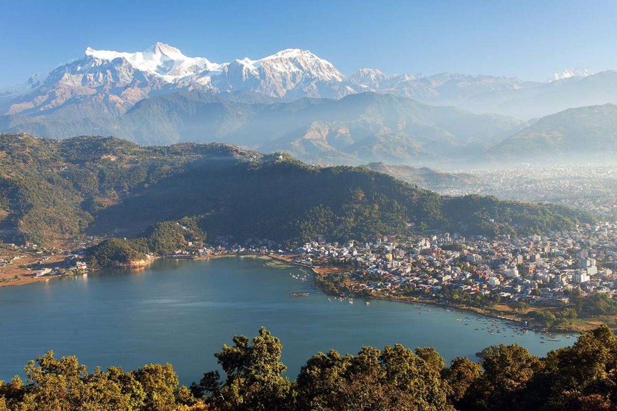 एमालेबाट पोखरा मेयरको लागि १२ को दाबेदारी