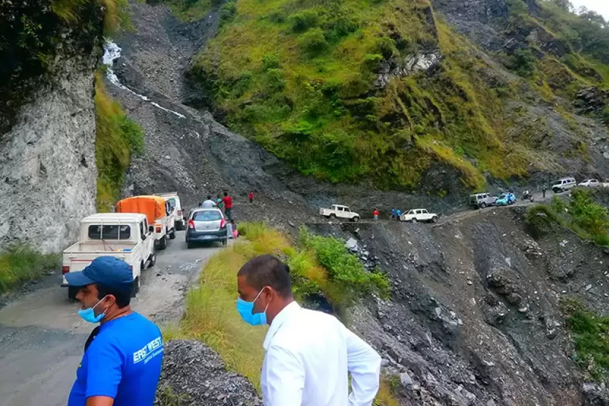 बेनी–मालढुङ्गा सडक दैनिक पाँच घण्टा बन्द