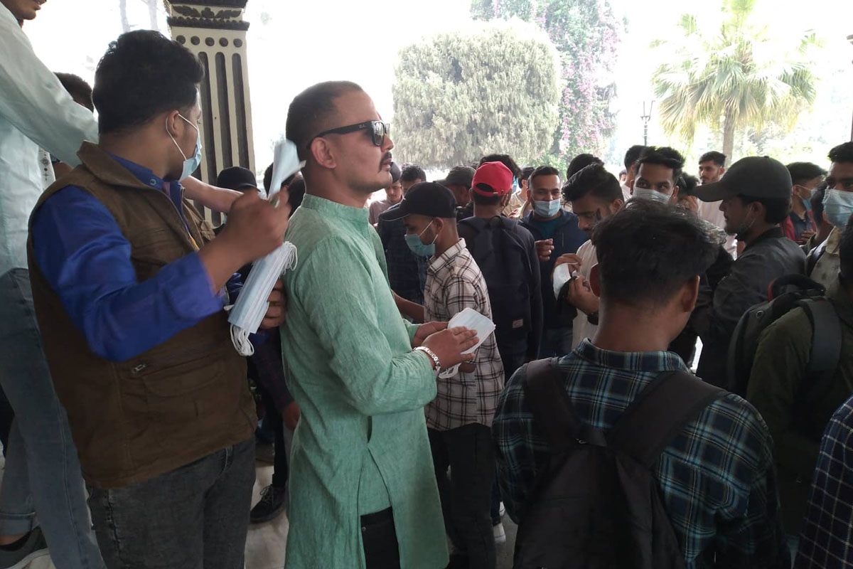 नेविसंघको कार्यक्रममा कालो मास्क निषेध