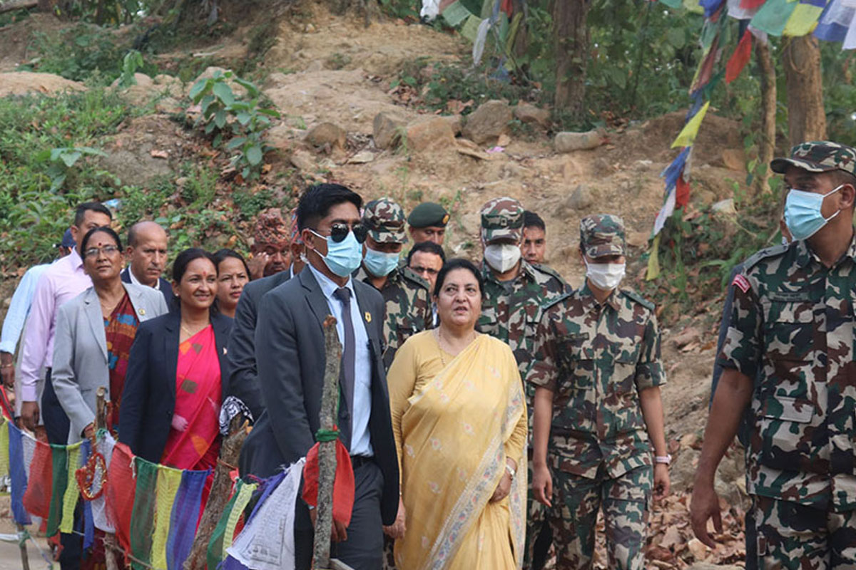 बडिमालिका दर्शनका लागि राष्ट्रपति पुगिन् बाजुरा