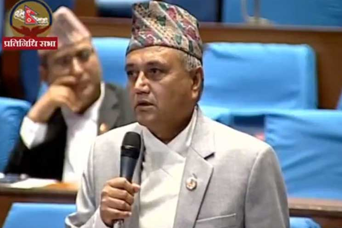 संसदमा खगराज अधिकारीको आरोप- हतियार खरिदमा अर्बौंको चलखेल भइरहेको छ