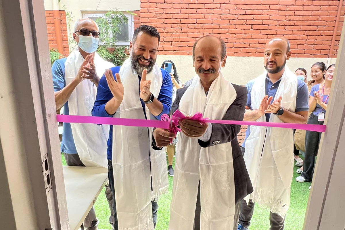 घरघरमा पुगेर उपचार गर्ने ‘हेल्थ एट होम’ले भित्र्यायो वैदेशिक लगानी