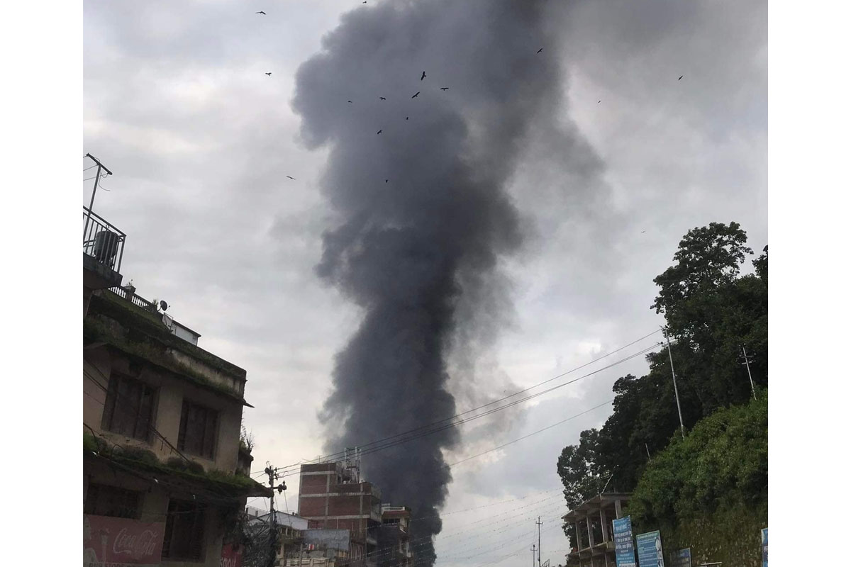 बालाजुस्थित औद्योगिक क्षेत्रमा आगलागी