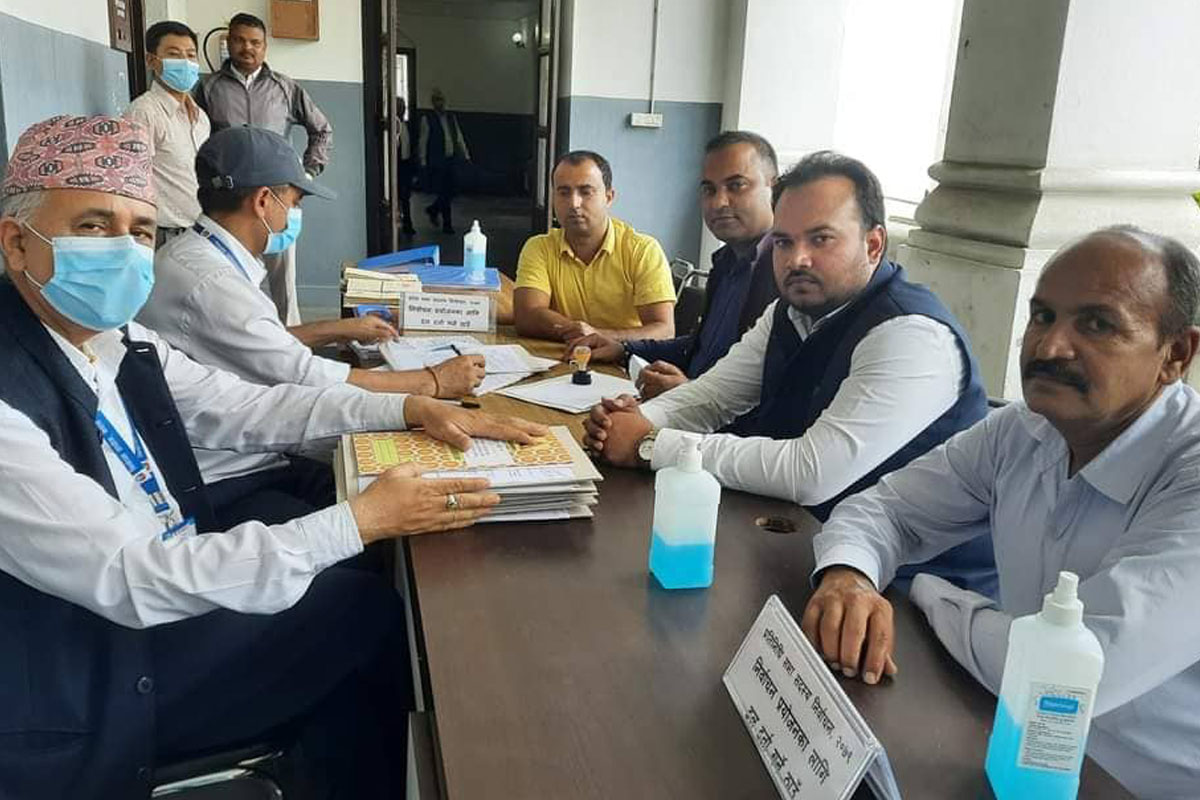 लोसपाले आज निर्वाचन आयोगमा दल दर्ता गर्‍यो