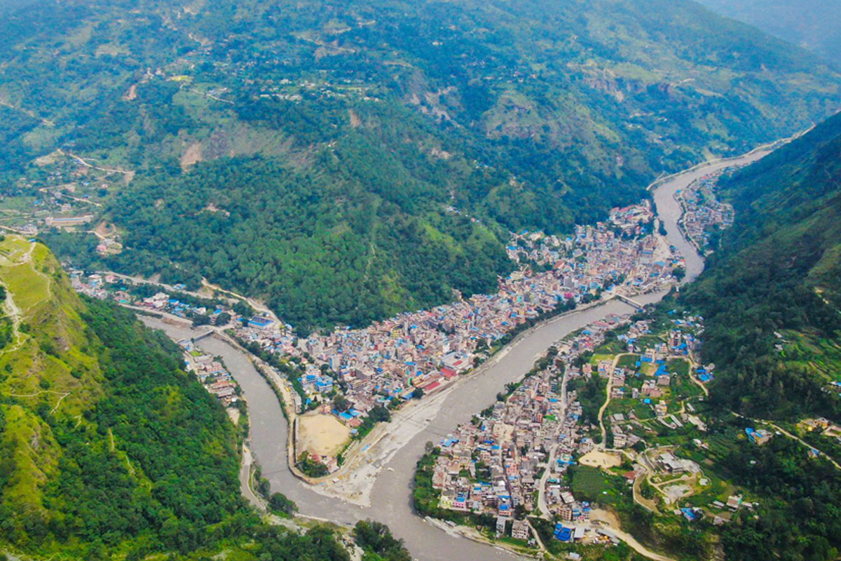 बेनीको बजार बढ्यो तर ब्यापार खस्कियो