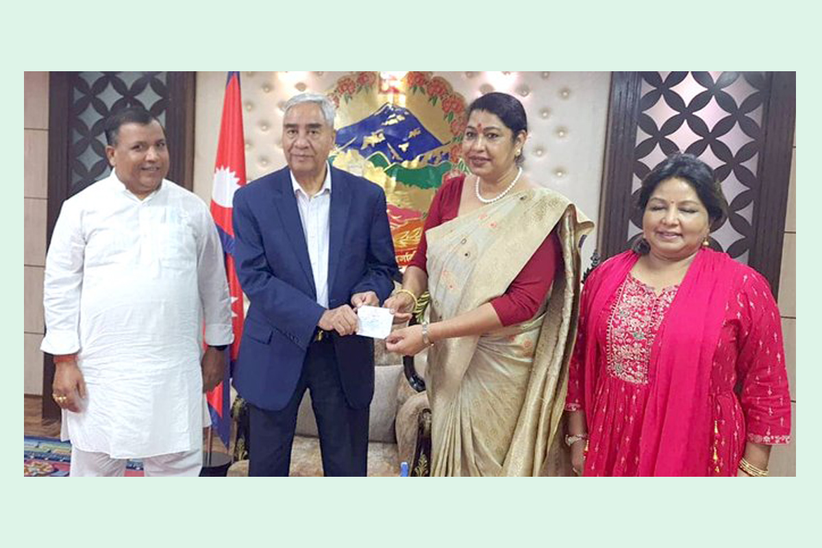 लोसपाकी निवर्तमान सांसद चौधरी कांग्रेसमा प्रवेश