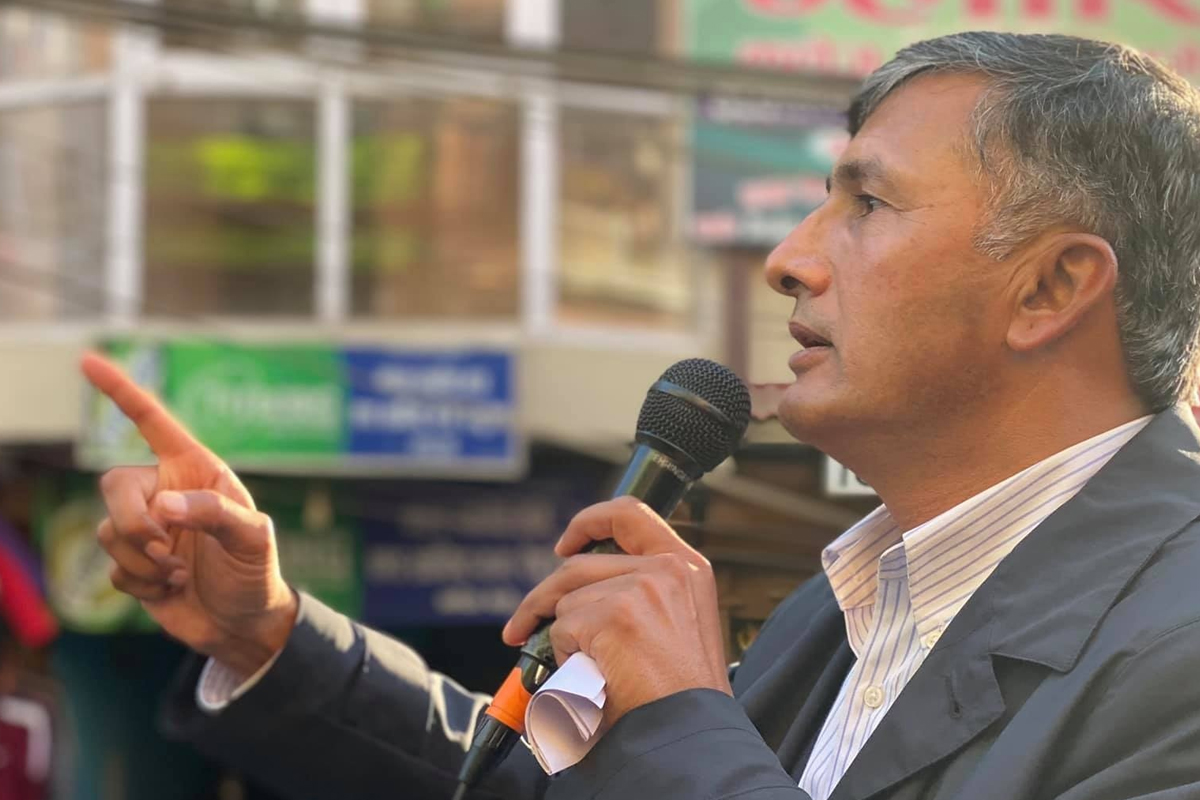 धादिङ–२ बाट कांग्रेसका बागी रमेश धमलाले लिए उम्मेदवारी फिर्ता