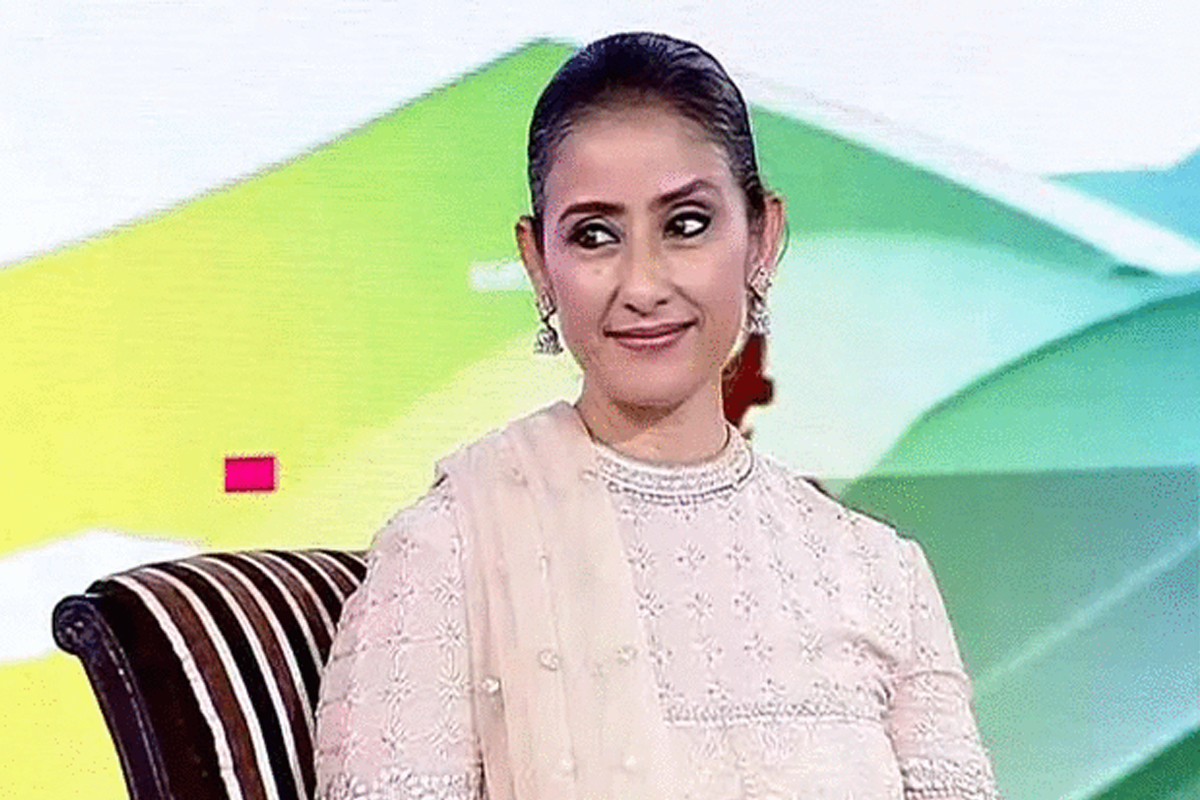 मनिषा कोइरालाले राष्ट्रिय प्रजातन्त्र पार्टीको चुनावी सभालाई सम्बोधन गर्ने