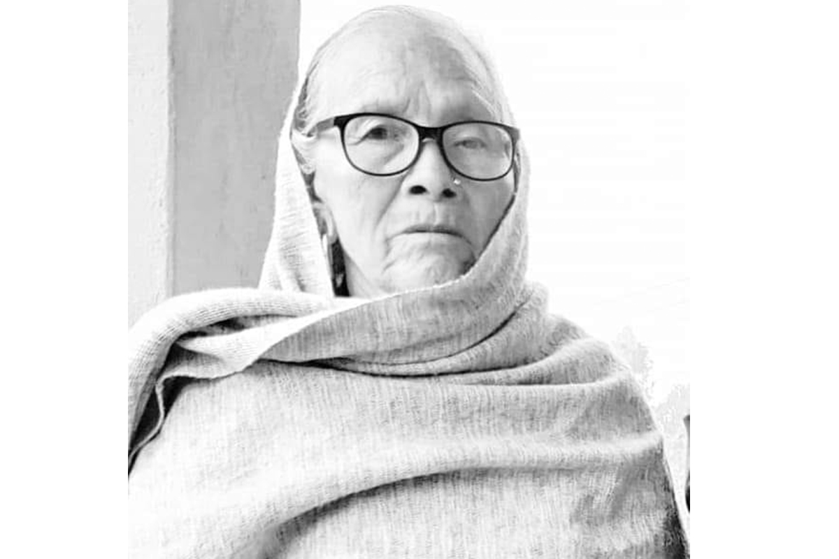 पूर्वमन्त्री आलेलाई मातृशोक