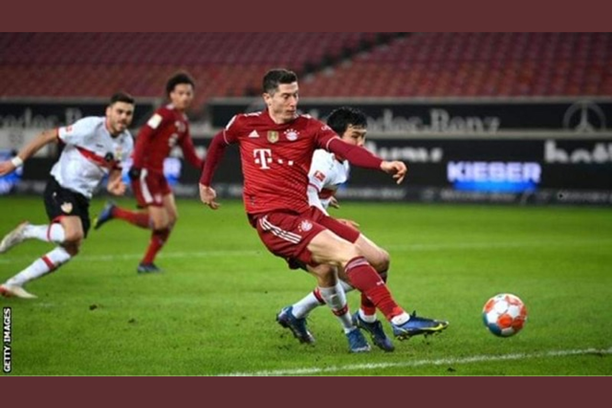 जिनाब्रीको ह्याट्रिकमा बायर्नको सहज जित