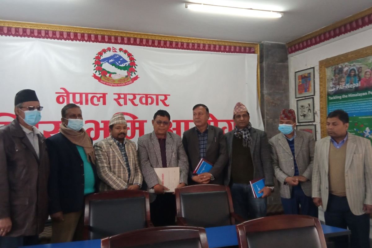 भूमिहीनको लगत संकलनका लागि भूमि आयोगसँग सम्झौता