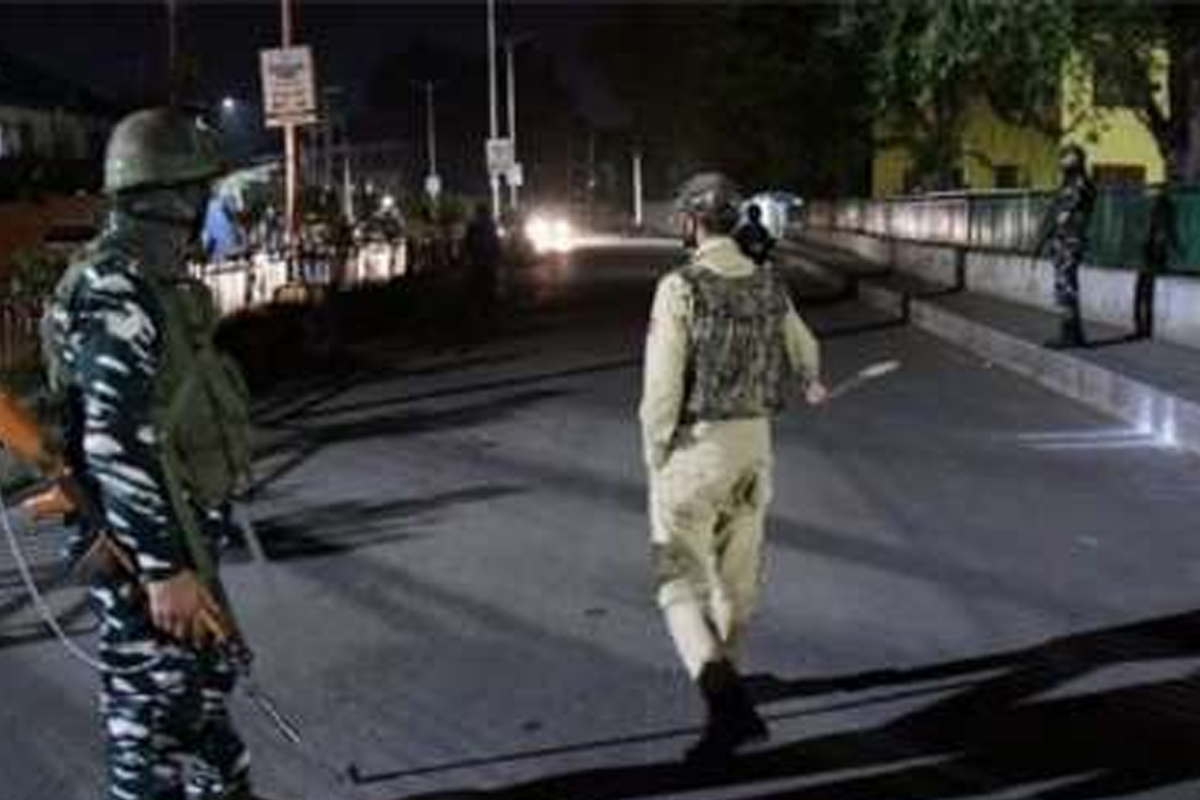 प्रहरीसँगको भिडन्तमा कश्मीरमा पाँच लडाकू मारिए