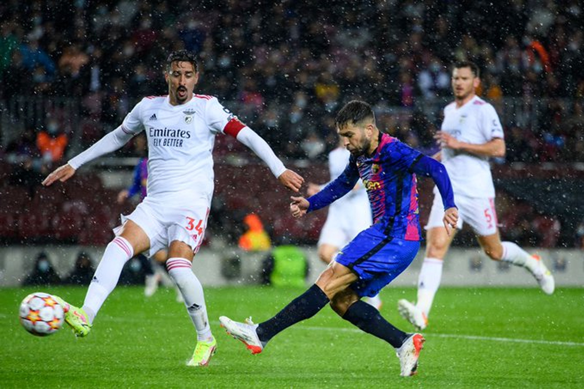 बेन्फिकासँग बराबरीमा रोकियो बार्सिलोना, बार्यन शीर्षस्थानमा कायमै