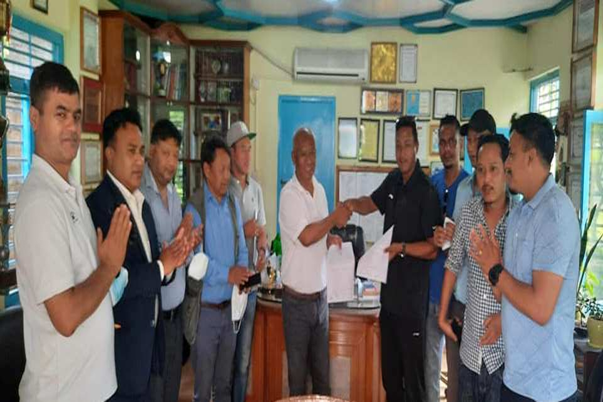 काठमाडौंबाट बाहिरिँदै मनाङ मर्स्याङ्दी क्लब, पोखरामा फुटबल एकेडेमी चलाउने