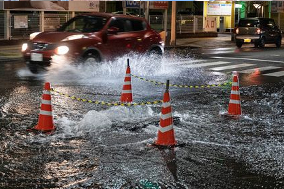 जापानमा ६.६ रेक्टरस्केलको भूकम्प, सडक र भवनमा क्षति