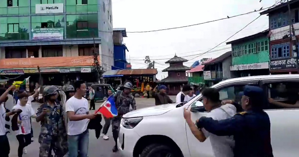 एमाले सचिव भट्टराई गृहप्रदेशमा कालो झण्डा