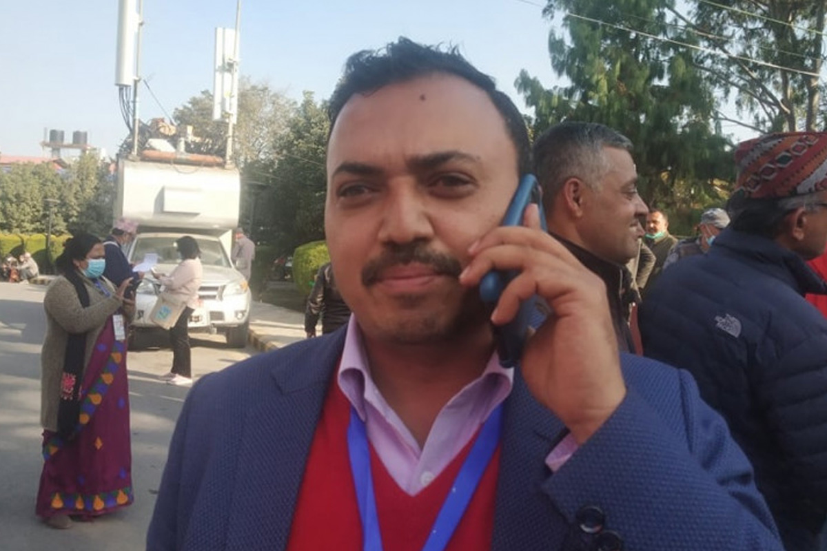 कांग्रेस सभापतिको उम्मेदवारी फिर्ता लिए न्यौपानेले