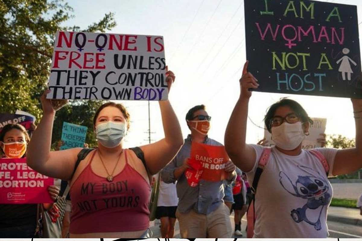 टेक्सासको विवादित गर्भपतनसम्बन्धी कानुनमाथि प्रतिबन्ध