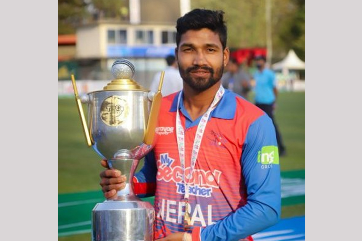 दीपेन्द्र सिंह ऐरीले त्रिकोणात्मक सिरिज नखेल्ने