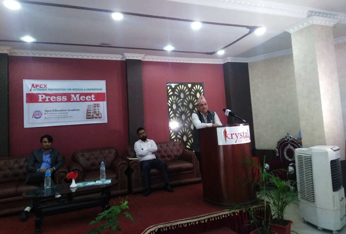 मेडिकल र इन्जिनियरिङका तयारी कक्षा पनि सञ्चालन गर्दै एपेक्स, सबैलाई ५० प्रतिशत छात्रवृत्ति