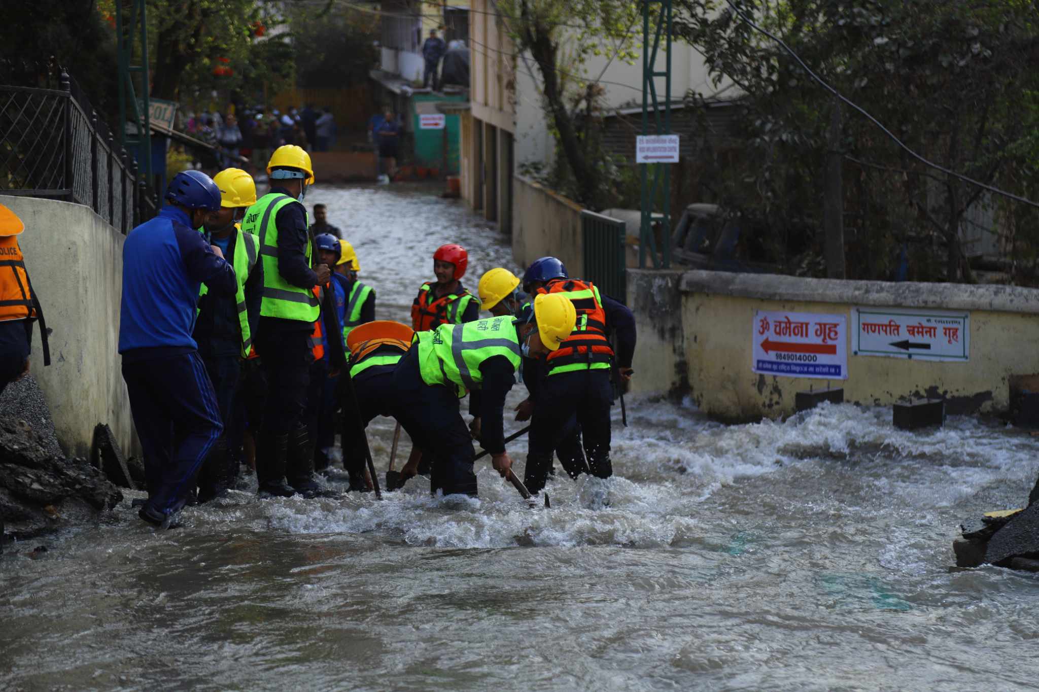 विद्युत प्राधिकरणको गल्तीले बबरमहल जलमग्न