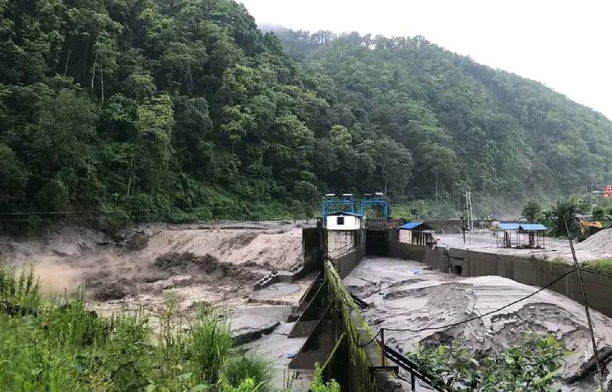 बाढीले इन्द्रावती तेस्रो जलविद्युत् आयोजनामा क्षति