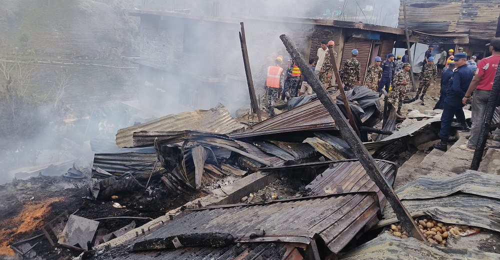 बाम्का बजार आगलागी : राहत वितरण गर्न बुढीगंगानगर प्रमुख बानियाँको संयोजकत्वमा समिति गठन
