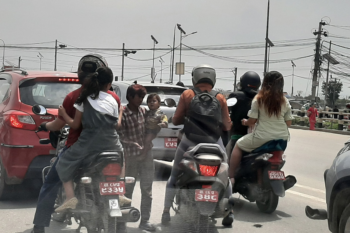 काठमाडौंका सार्वजनिक स्थानमा भिख माग्न निषेध