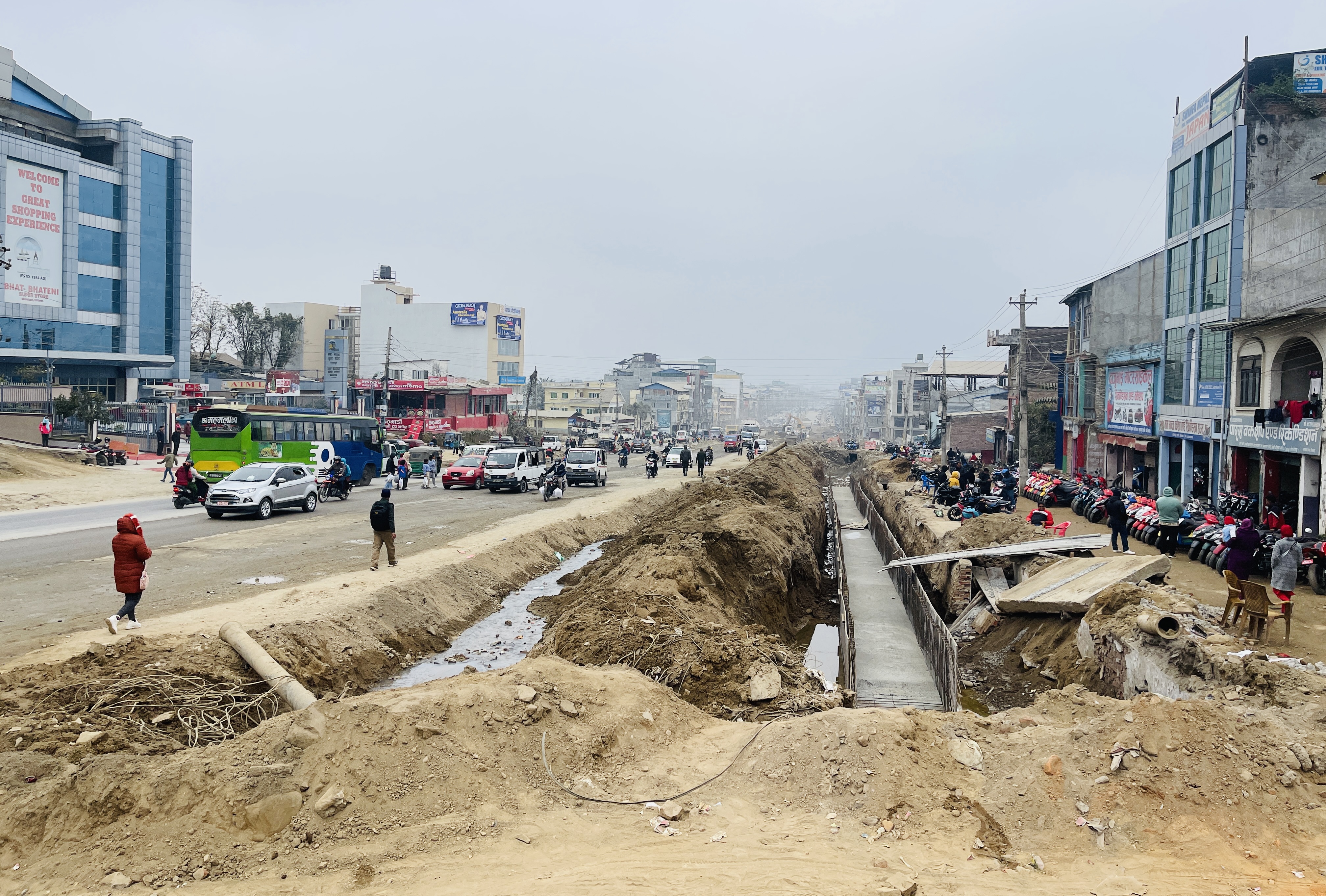 पुलचोक-गोन्द्राङ ६ लेन सडक निर्माणले गति लियो