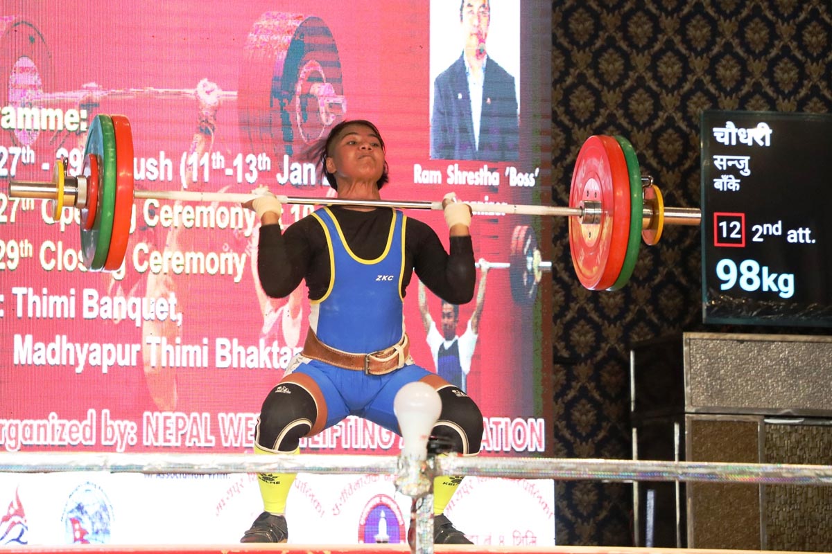 भारोत्तोलनमा सञ्जु र जुनुमायाको कीर्तिमान