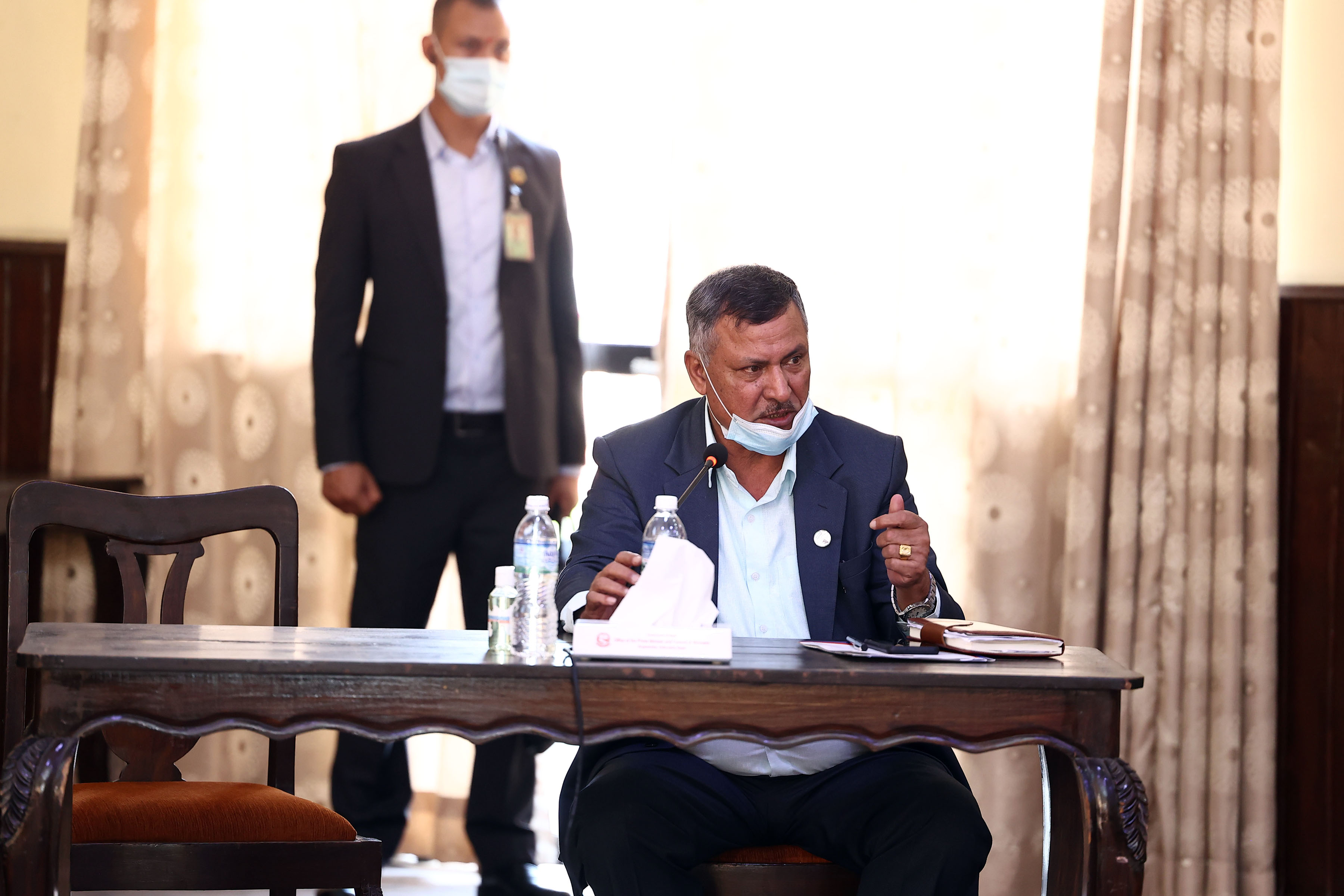 ६ करोड डोज खोप आउँदैछ, 'बुस्टर'बारे छलफल भइरहेको छ : स्वास्थ्यमन्त्री खतिवडा