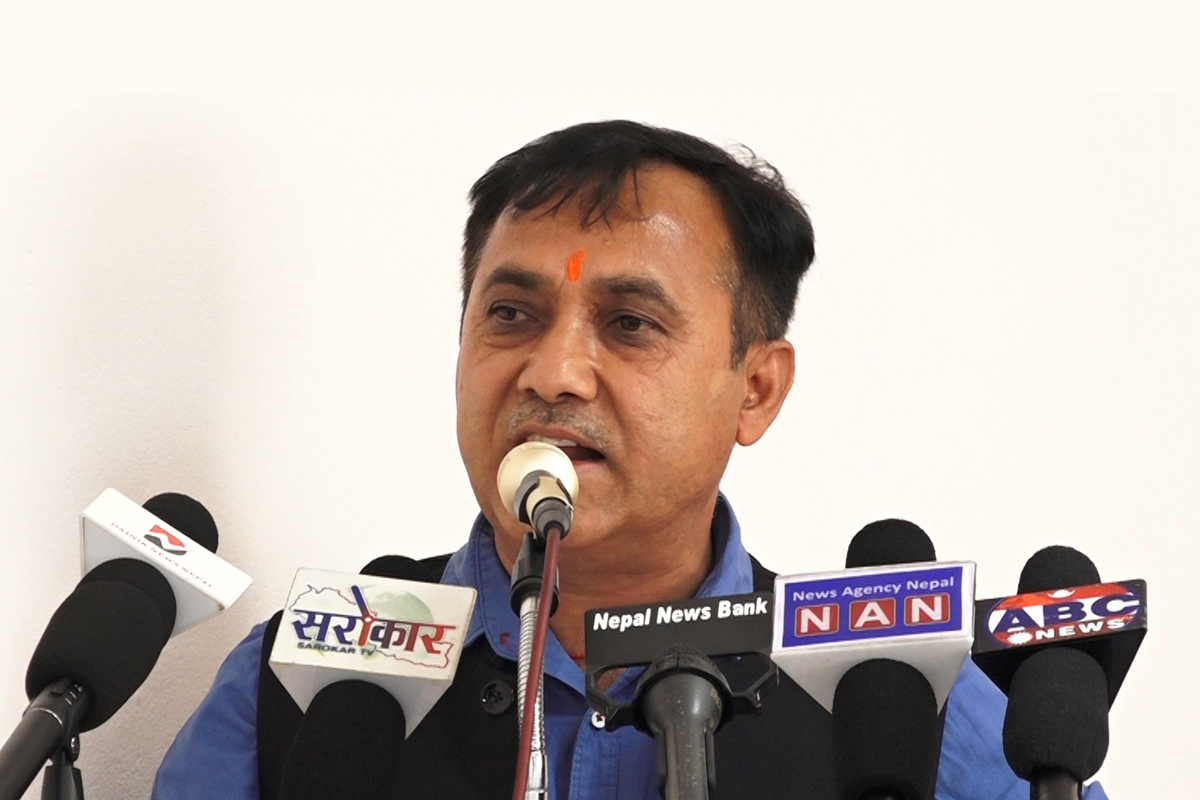 एउटै व्यक्तिलाई पटक-पटक सिंहदरबार छिर्ने अधिकार दिन हुँदैन : विश्‍वप्रकाश शर्मा