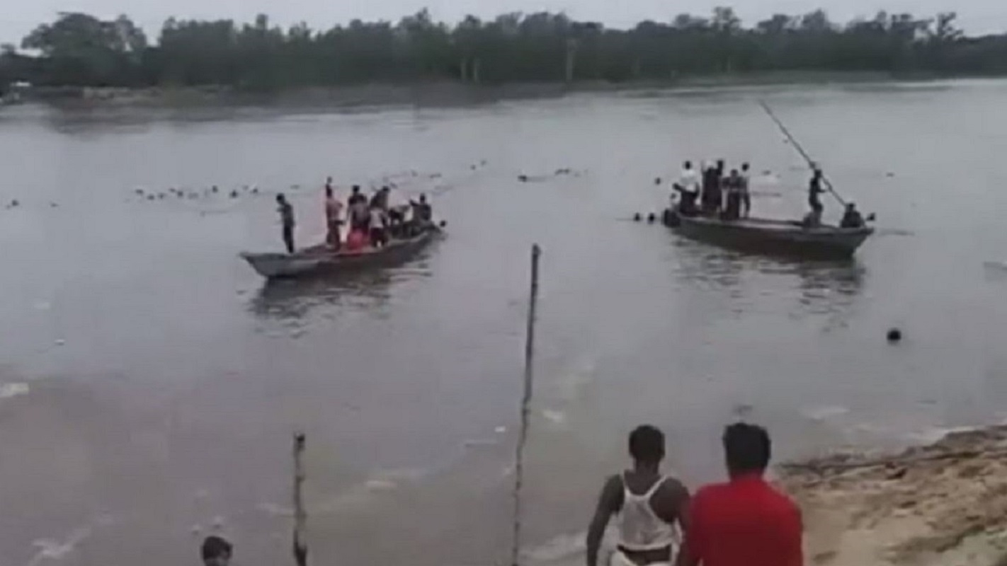 बंगलादेशमा डुंगा दुर्घटनामा परी २४ जनाको मृत्यु