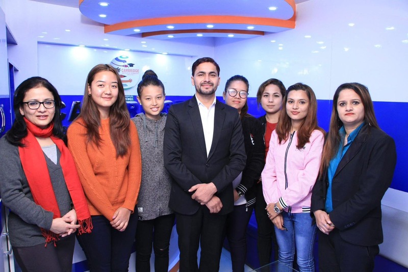 १५ औं वार्षिकोत्सवको अवसरमा क्याम्ब्रिजद्वारा विशेष प्याकेज घोषणा