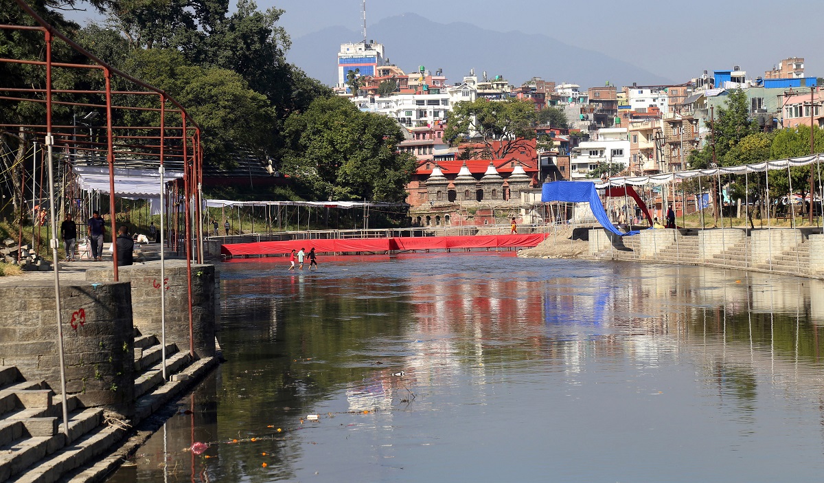 काठमाडौंमा छठको रौनक