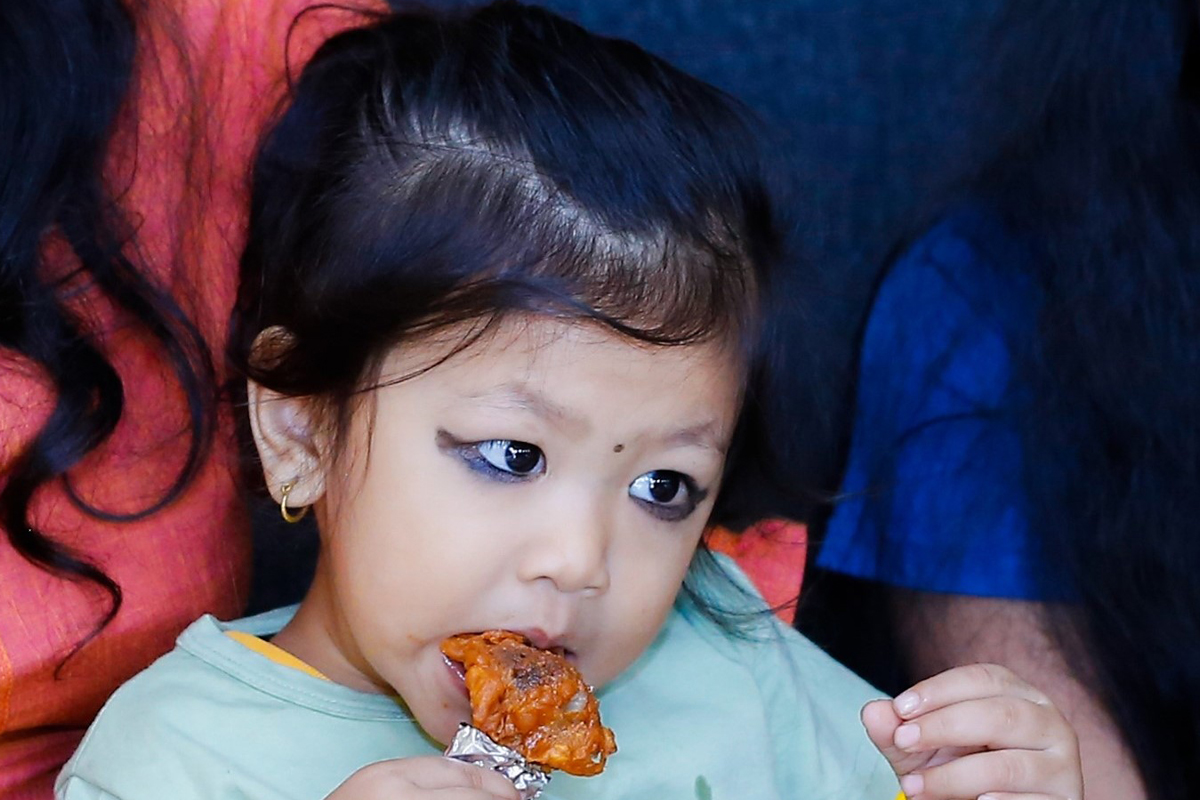 बालबालिकालाई एक दिनमा कति खुवाउने चिनी?