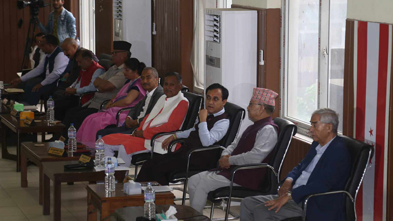 कांग्रेस बैठक समापनतिर, आज महामन्त्री र सभापतिले जवाफ दिने