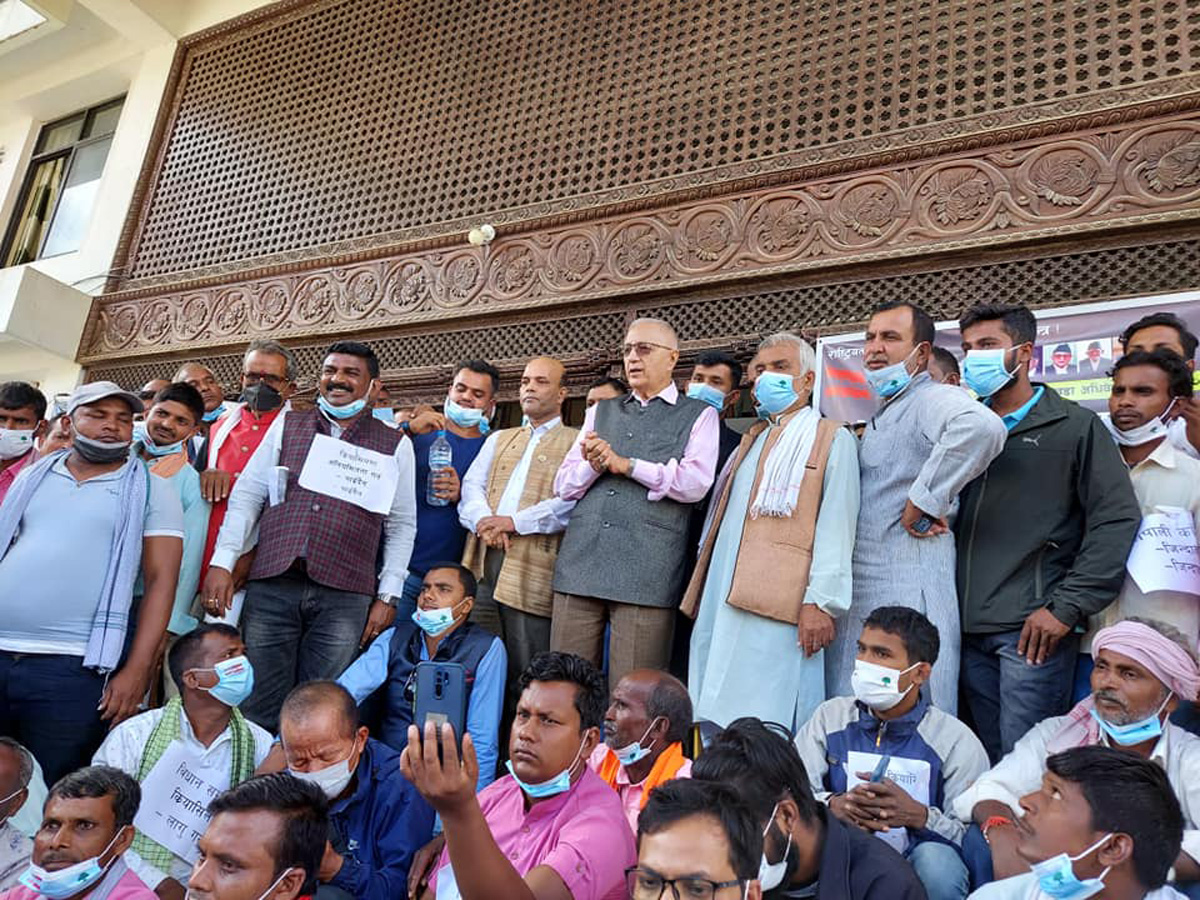 सानेपामा जात्रा : आफ्नै नेता-कार्यकर्तालाई गुण्डागर्दीको आरोपदेखि कारबाहीको मागसम्म