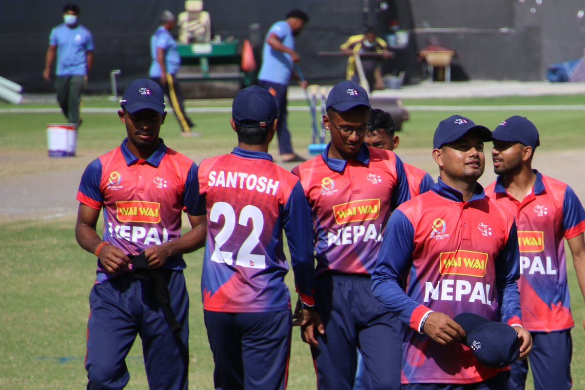 नेपालले कुवेतलाई दियो २४० रनको लक्ष्य