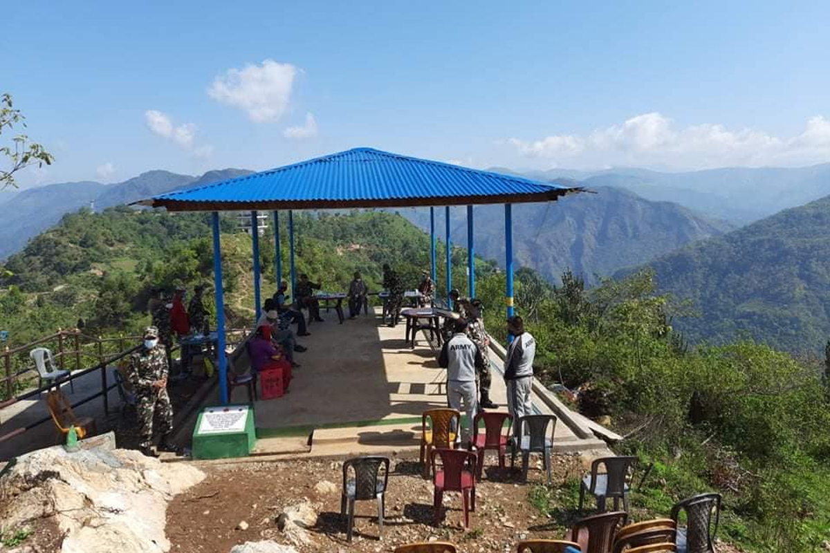 धुलाम्मे सडक भएर पनि पर्यटकीय गन्तव्य बनेको 'छिल्लीकोट'