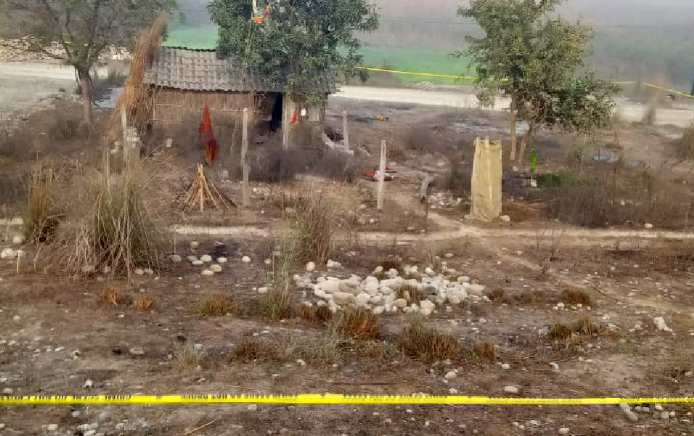 पश्चिम नवलपरासीमा हजुरबा र नाति मृत फेला