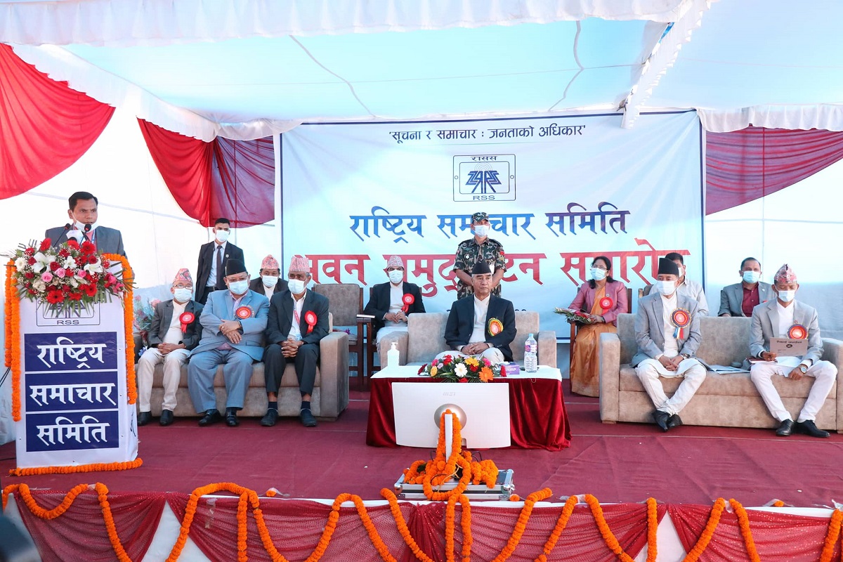 पत्रकारले सत्यतथ्य सूचना सम्प्रेषण गरे मात्रै लोकतन्त्र संस्थागत : प्रधानमन्त्री देउवा