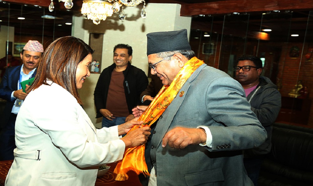 सभामुख घिमिरे स्वदेश फर्किए