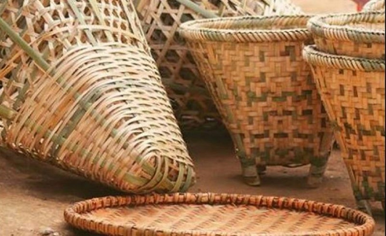 डोको बुनेर आत्मनिर्भर