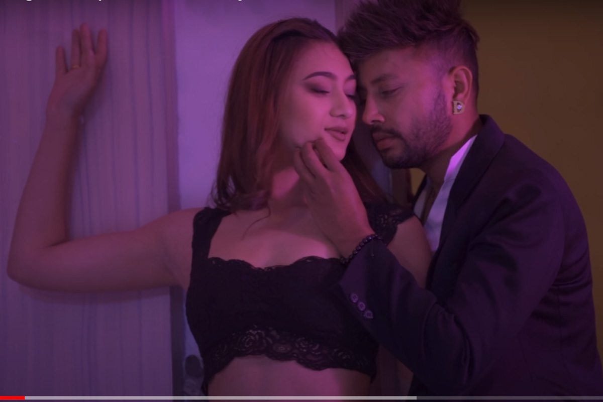 अर्को 'फण्डा' लिएर आए दुर्गेश