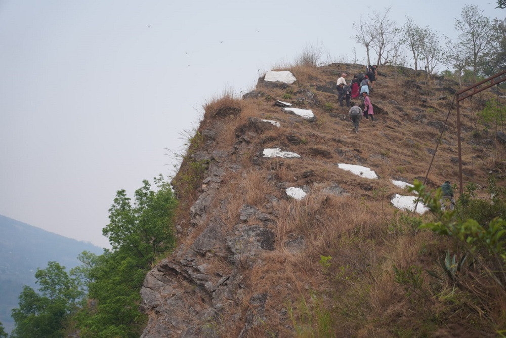 पर्यटनको सम्भावना बोकेको 'गंगाजमुना तीनसुरे पदमार्ग'