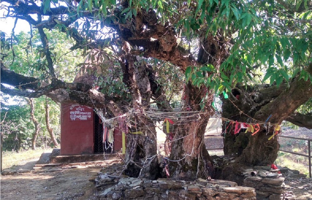 पूर्वाधारको पर्खाइमा घण्टाचुली