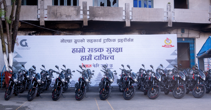 ट्राफिक प्रहरीलाई गोल्छा ग्रुपले दियो २० वटा मोटरसाइकल