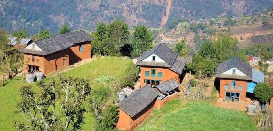 रित्तिँदै गुल्मेली गाउँबस्ती, ११ महिनामा ५००० बढीले छाडे गाउँ